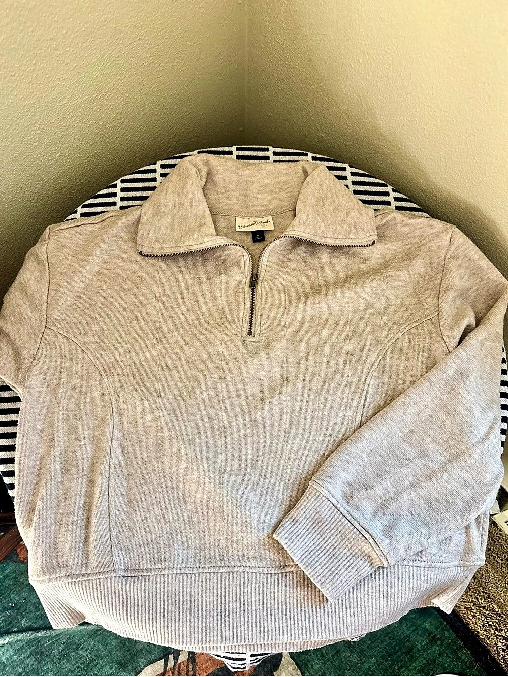 Universal Thread Leisure Quarter Zip Pullover Sweatshirt Gray XL-juniors